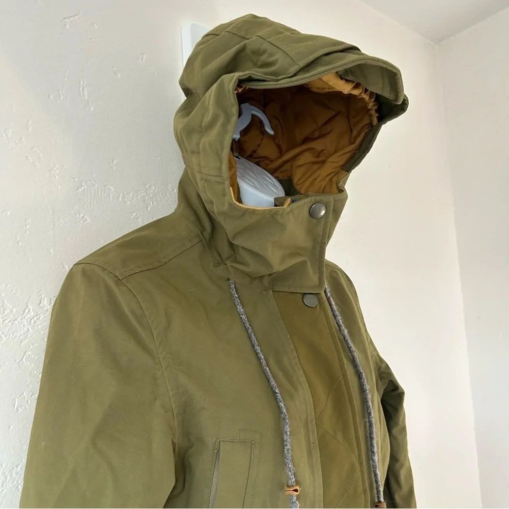 HOLDEN Womens Shelter Jacket Hooded Parka Ski Snowboard Jacket Olive Size XS